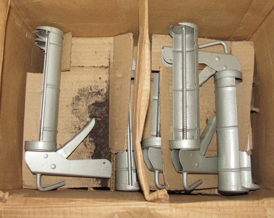 14 Caulk Guns: Caulk Guns