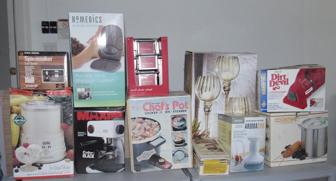 Kitchenware Dirt Devil Fryer Steamer Espresso Machine: Getting all pictured on 2 shelves