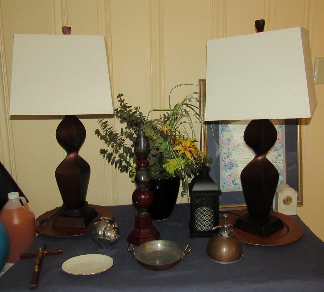 Contents of Table Lenox Copperware Piggy Bank: Getting all pictured on table. Take what you want and leave the rest