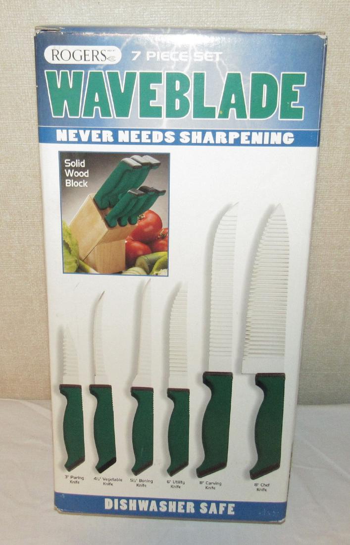 Rogers 7 Piece Set Waveblade Cutlery Set with Block: Never used !