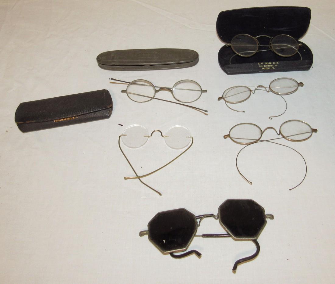Lot of Antique Eyeglasses: Getting all pictured