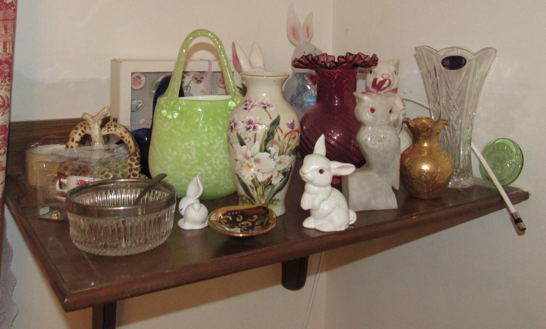 Goebel Rabbits Misc Glassware: Getting all pictured on shelf