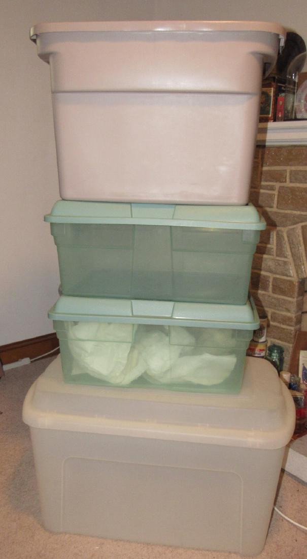 4 Plastic Totes: Top one does not have lid