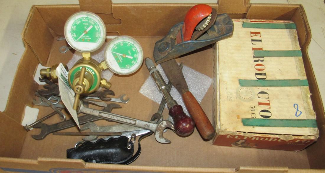 Purox Oxygen Tank Gauge Wrenches Plane: Getting all pictured in box.