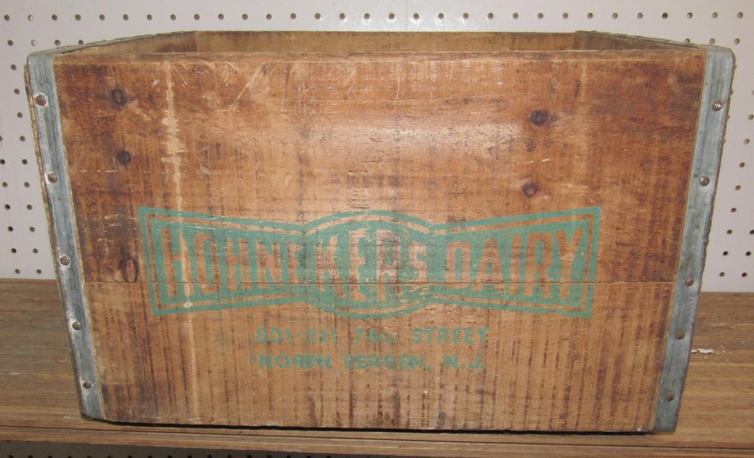 Hohnekers Dairy Wooden Milk Crate North Bergen NJ: Milk Crate