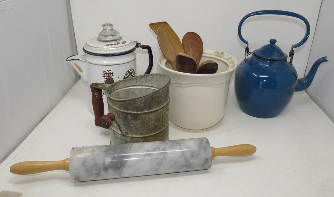 Vintage Kitchenware Sifter Rolling Pin Coffee Tea Pots: Getting all pictured.
