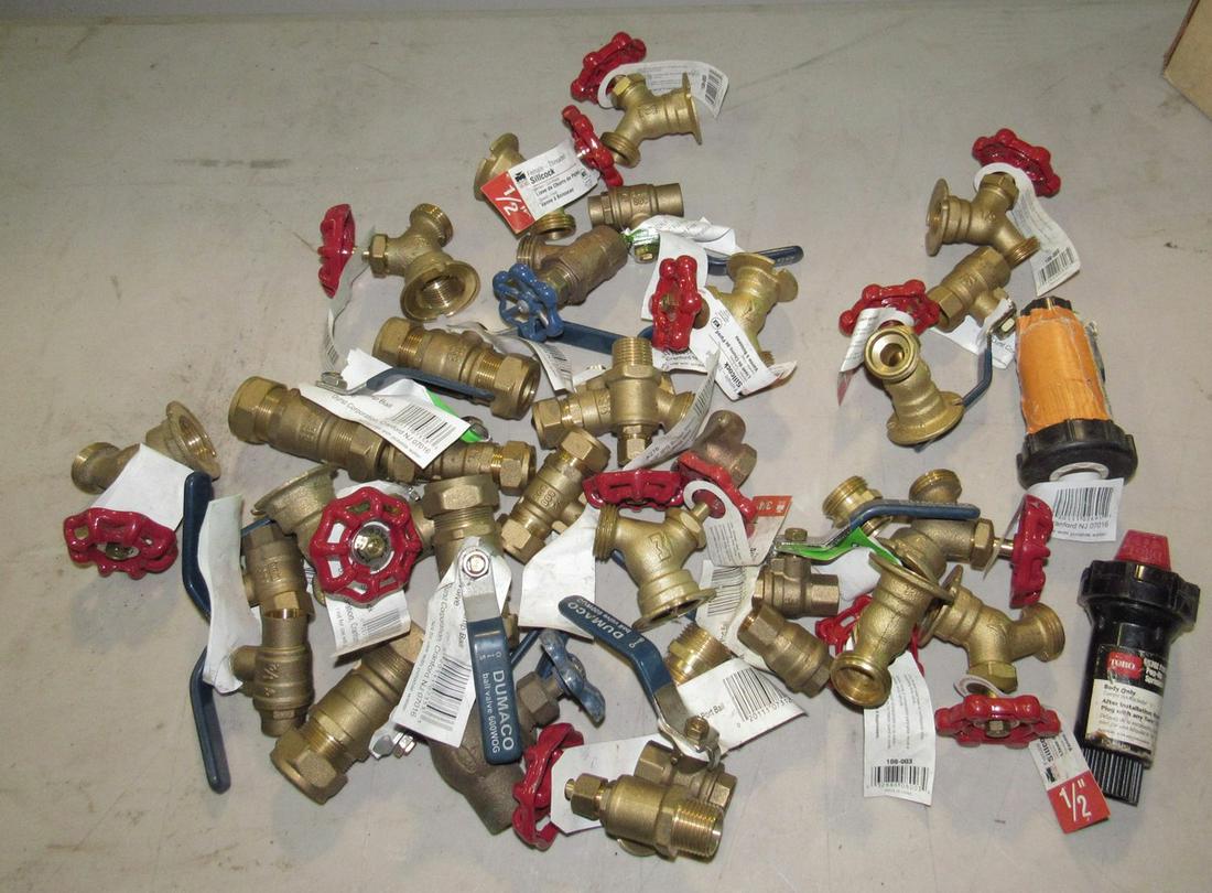 Brass Valves (1 of 3)