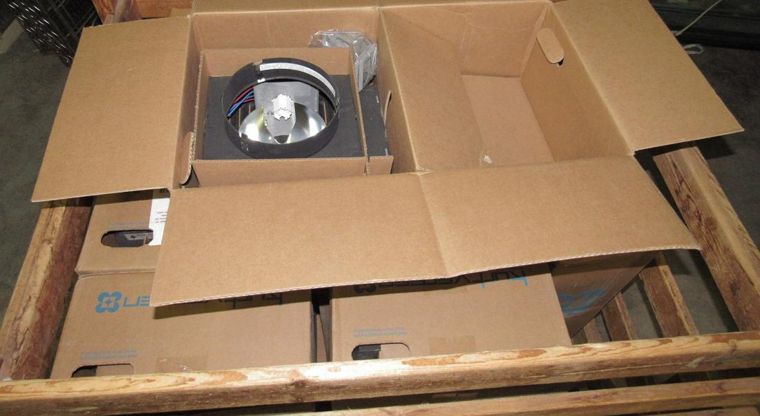 Kurt Versen Lighting: 10 boxes