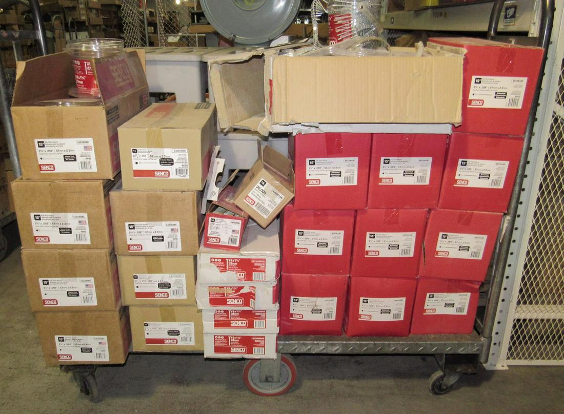 2 1/4" Senco Nails / Screws (1 of 12)