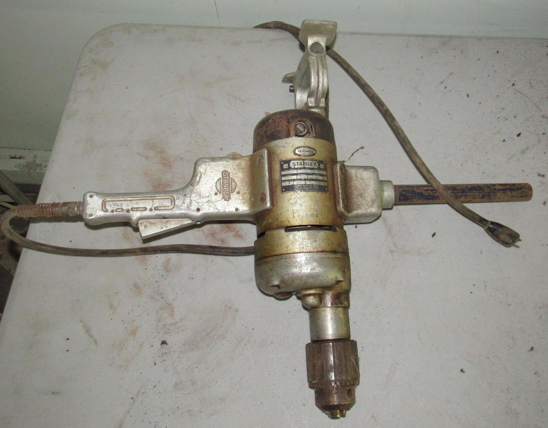 Vintage Stanley Type 345R-F 3/4" Right Angle Drill (1 of 2)