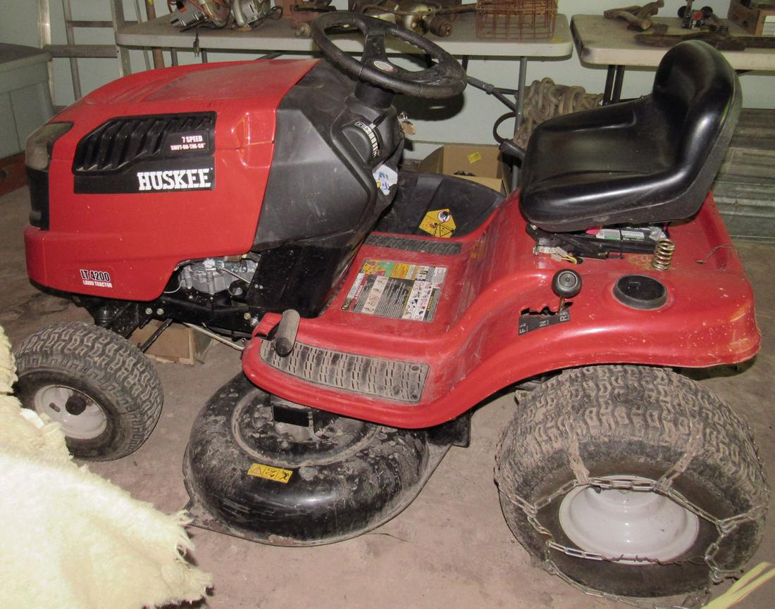 Huskee lt4200 lawn tractor new arrivals
