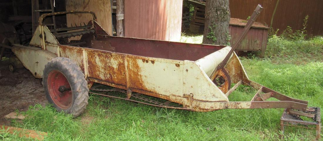 Manure Spreader (1 of 8)