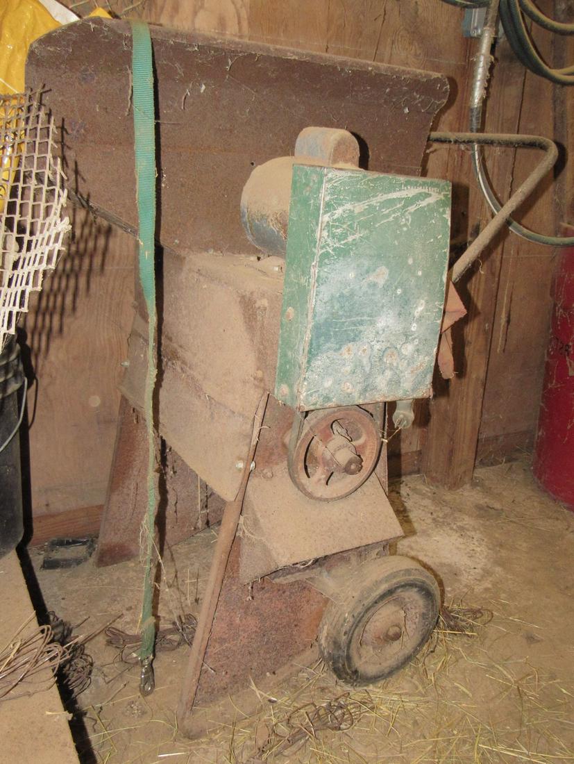 W-W Electric Grinder (1 of 3)