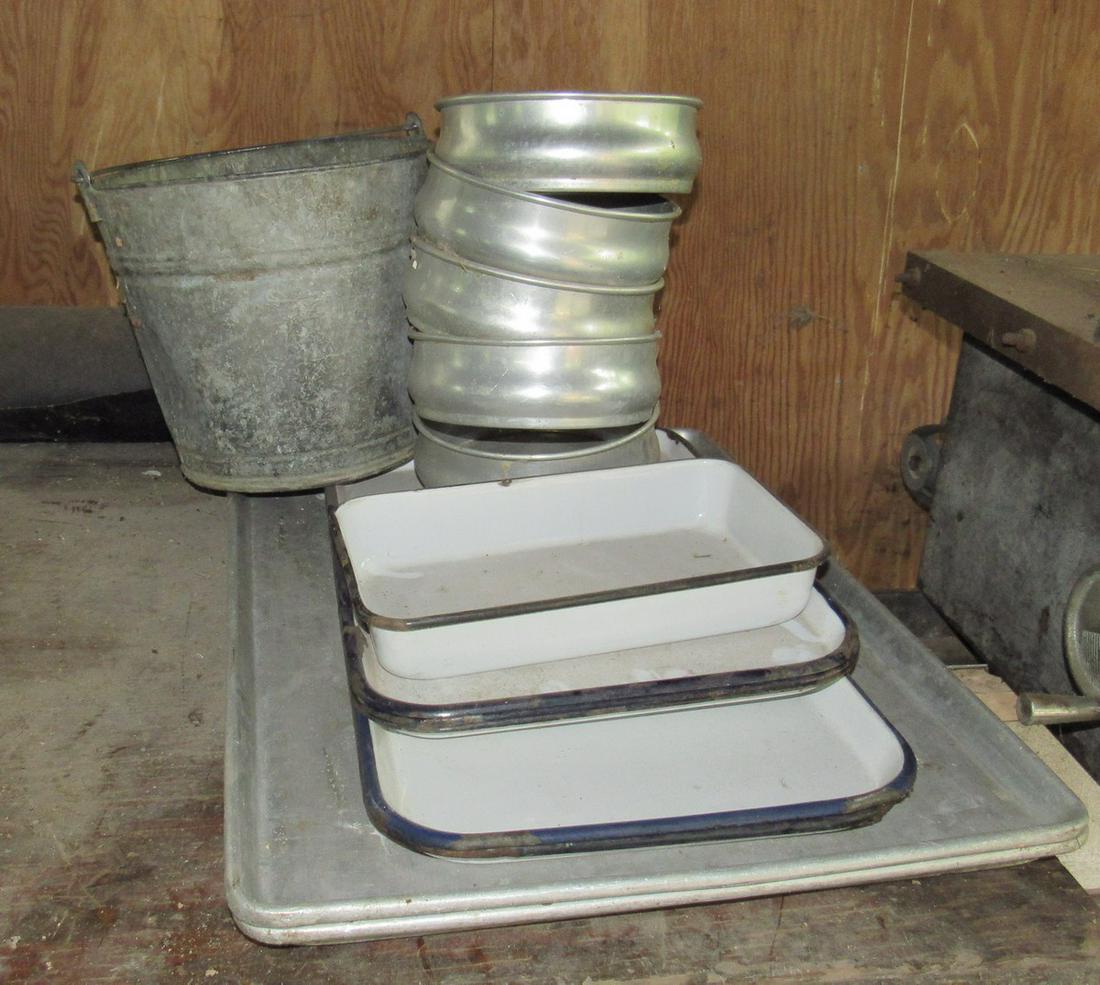 Aluminum & Agateware Trays Bowls (1 of 3)