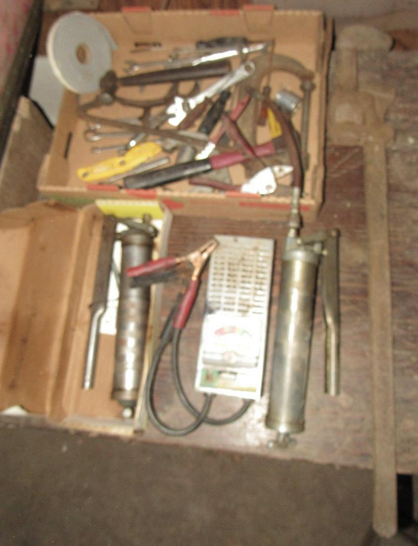 Wrenches Clamp Grease Guns Pipe Wrench (1 of 4)