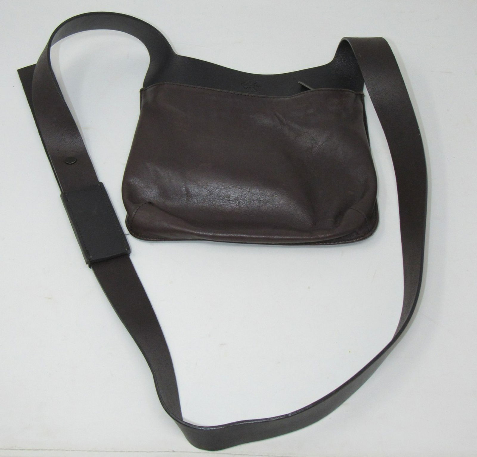 Calvin Klein Ladies Bag: Approx 9" x 6 1/2" tall