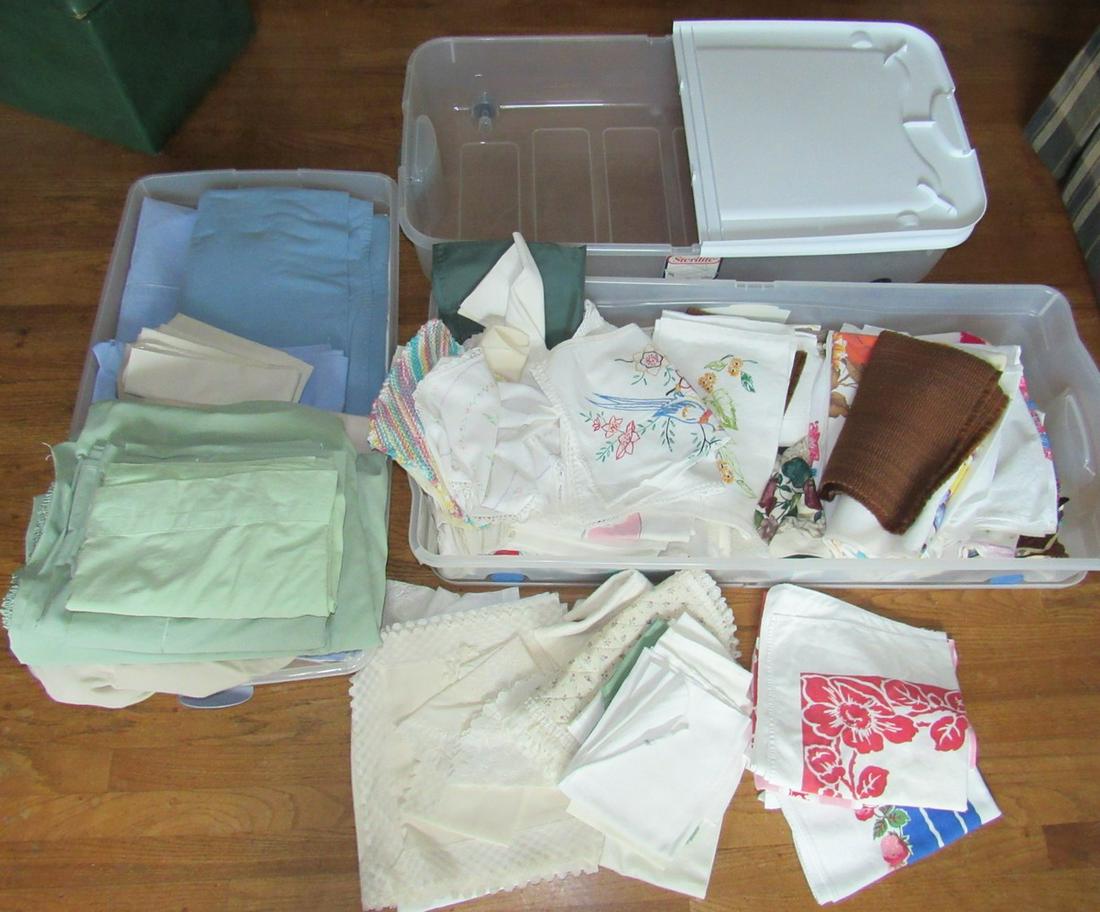 Linens Tablecloths and Sheets: Getting all pictured.