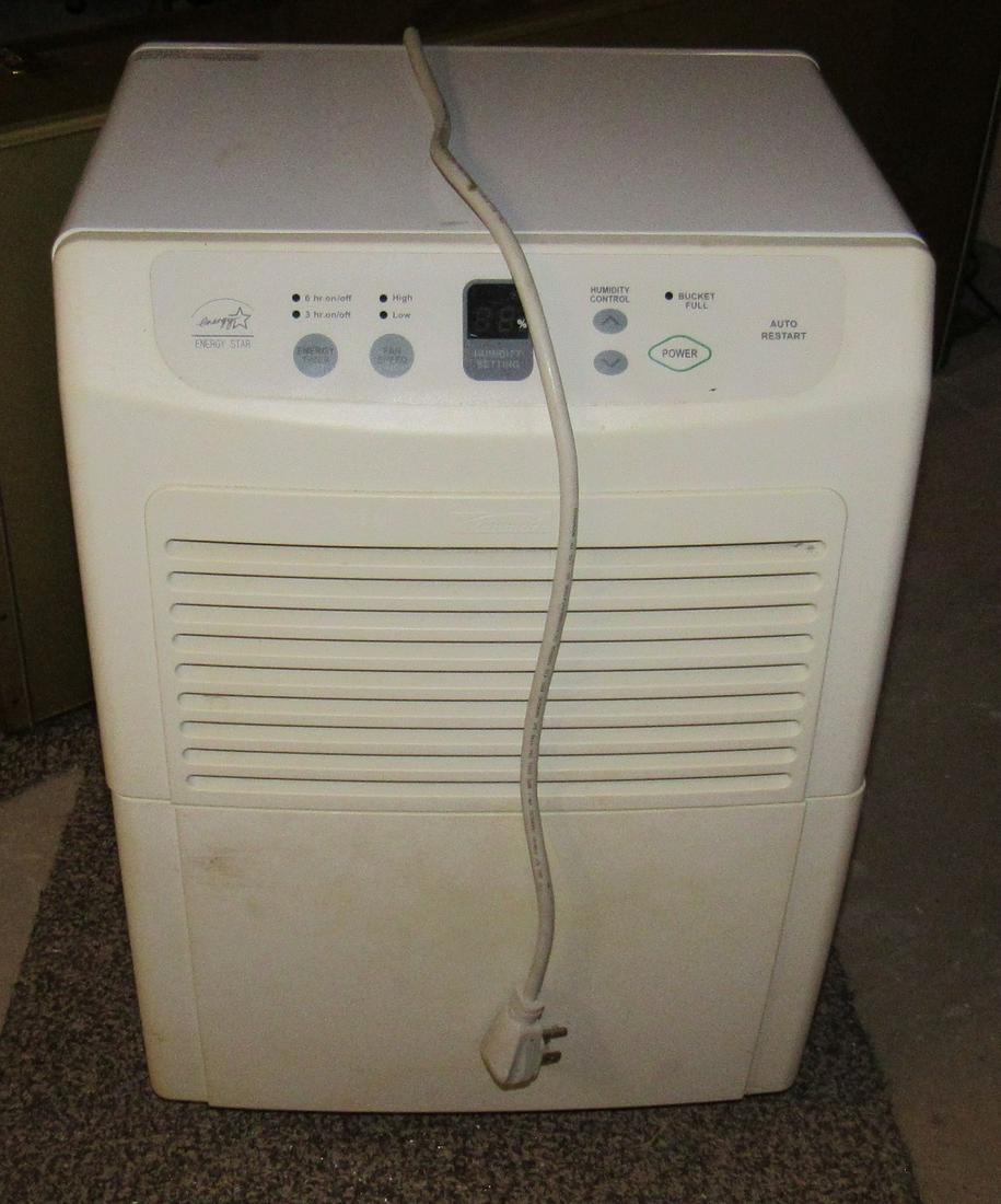 Kenmore Dehumidifier: Powers On