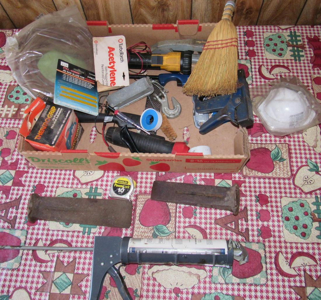 Wedges Jig Saw Blades Chain Hook Staple Gun: Getting all pictured