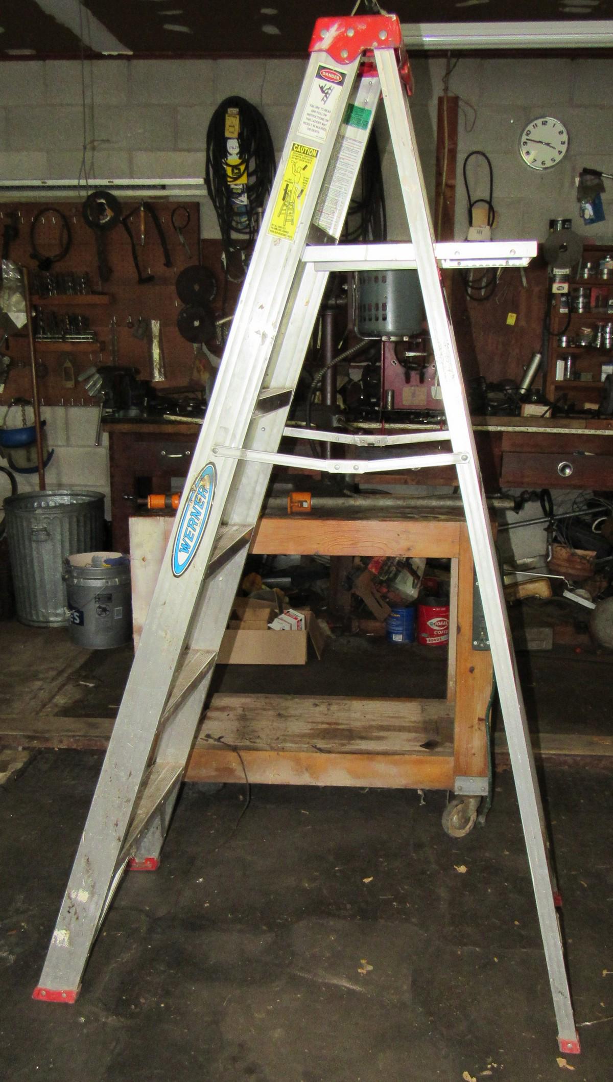 Werner 6' Type III Step Ladder: Step Ladder