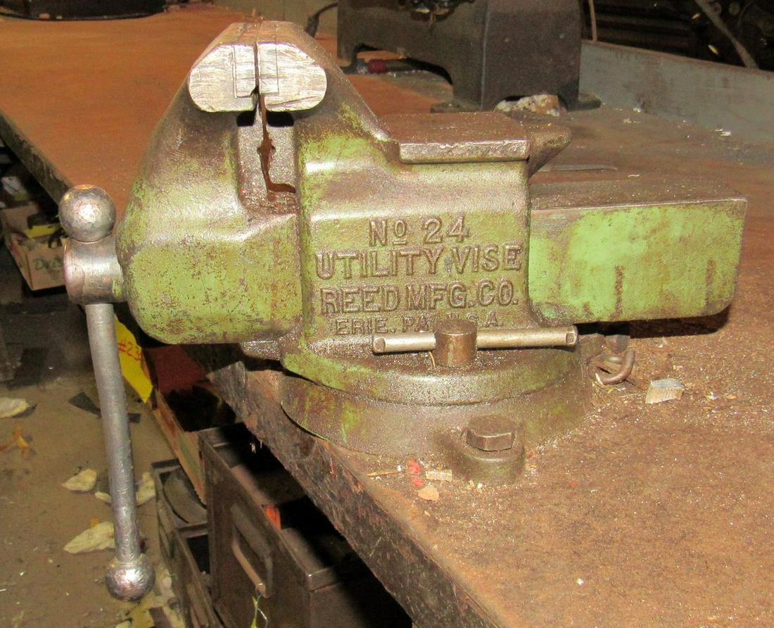 Reed #24 Utility Vise with 4" Jaws: Swivels