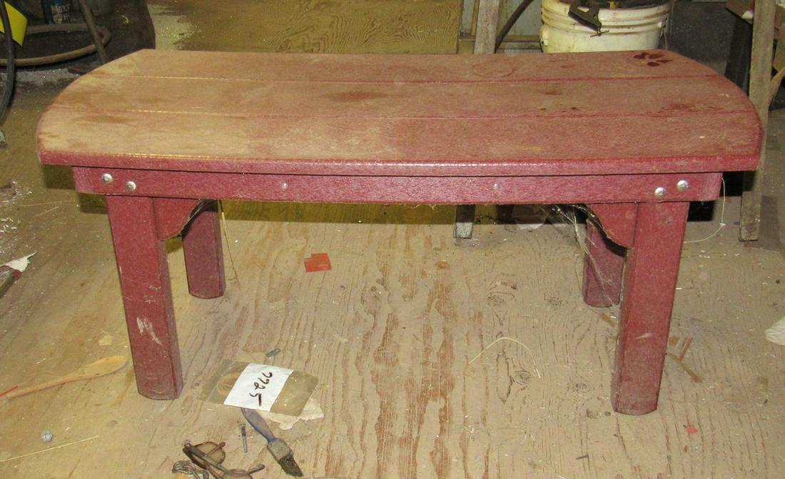 Resin Bench: Approx 17" x 38 1/2" x 18" tall