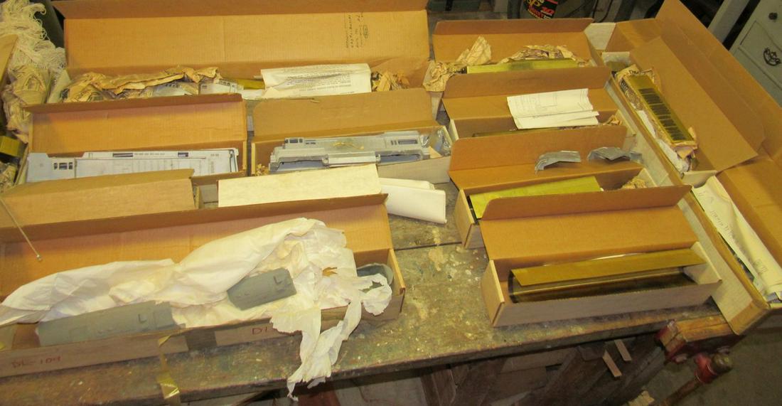 Large Lot of Locomotive Workshop Trains Cast and Brass: Getting all pictured
