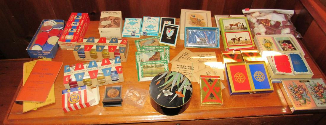 Vintage Playing Cards Poker Chips: Getting all pictured.