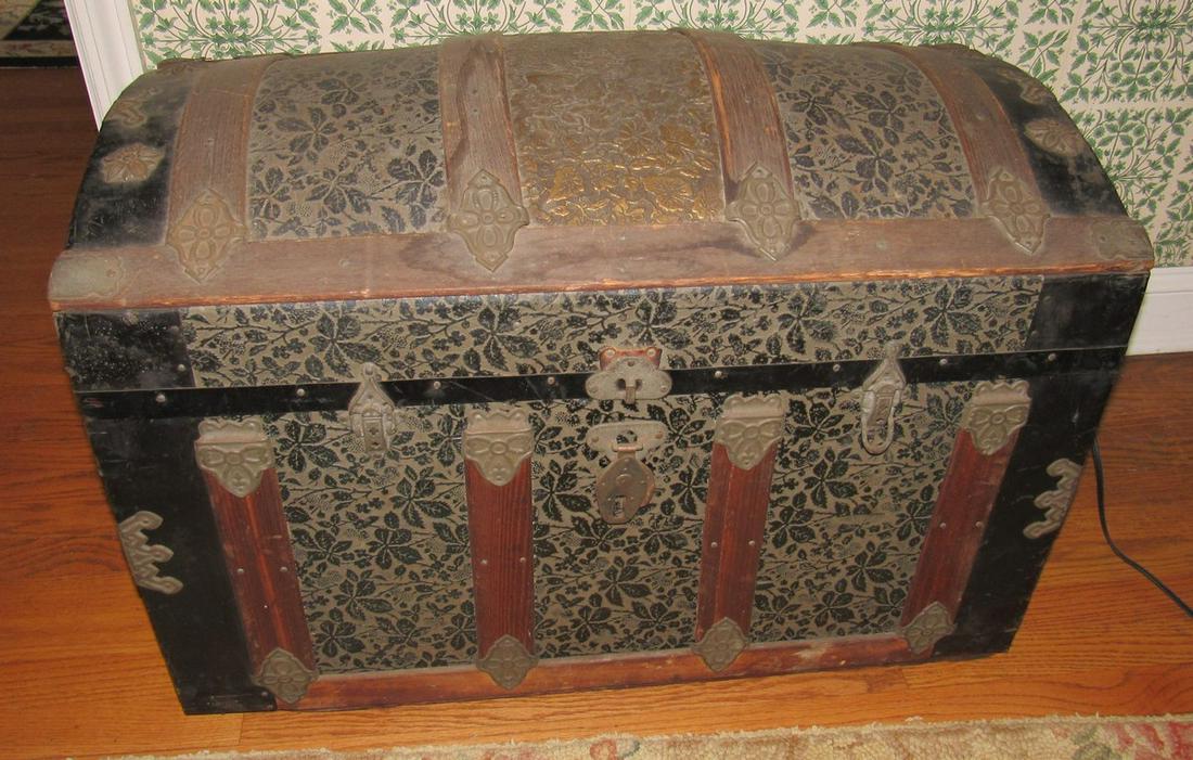 Camel Back Trunk: Approx 17 1/2" x 32" x 21" tall.