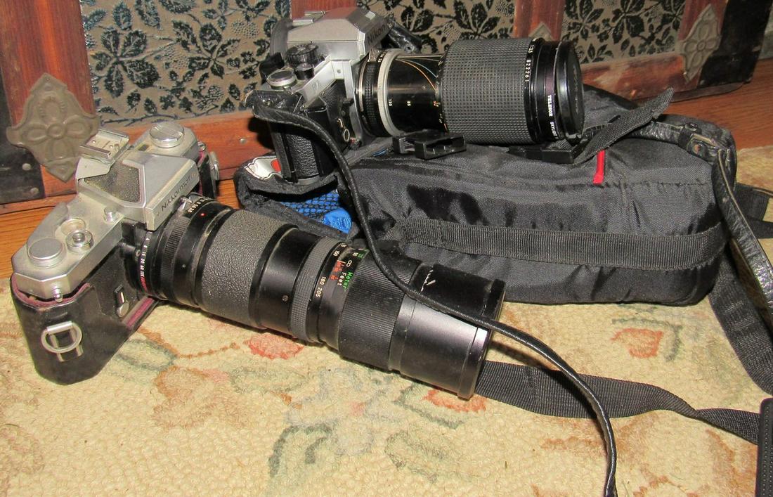 Nikon Nikkormat and FA Cameras: Getting both pictured