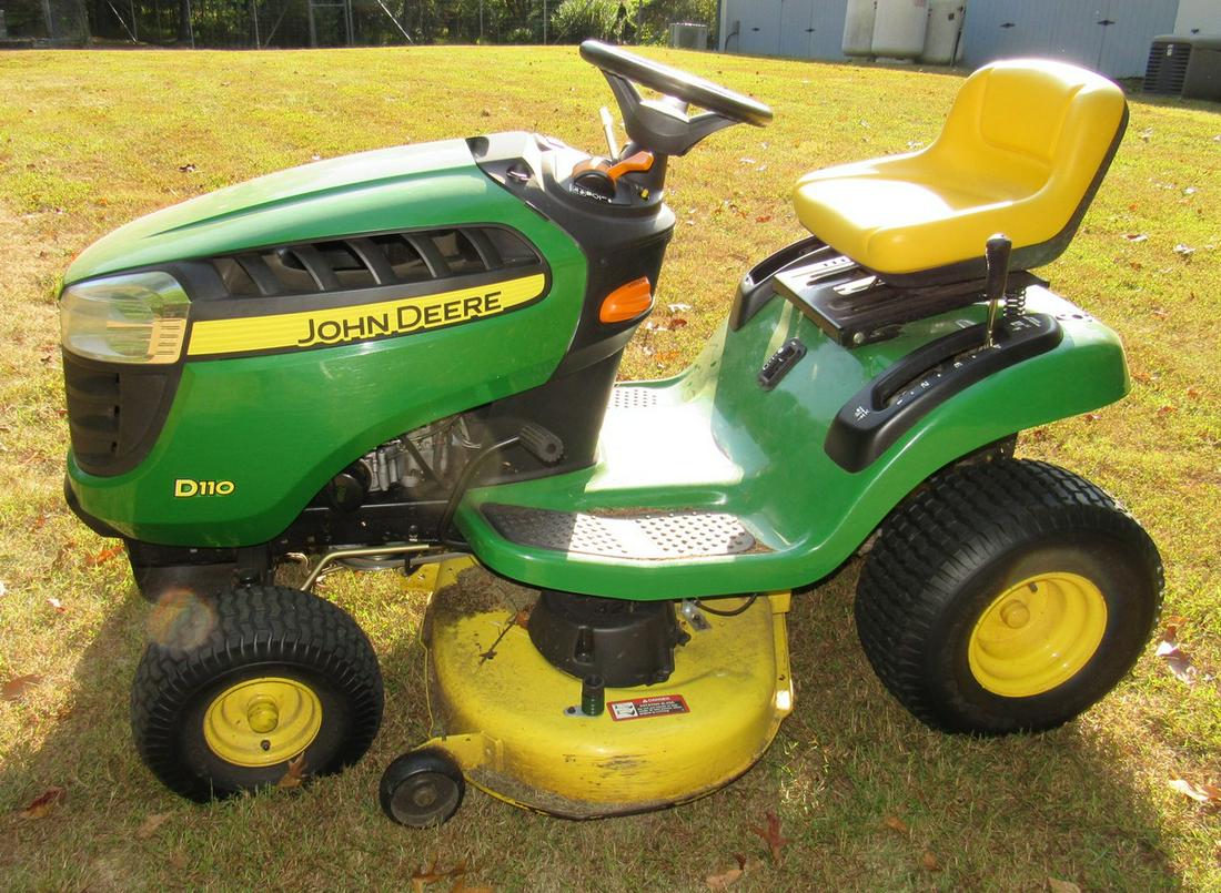 John Deere D110 Riding Mower Oct 04, 2019 M.J. Stasak Jr. Auction and Appraisal Service in NJ