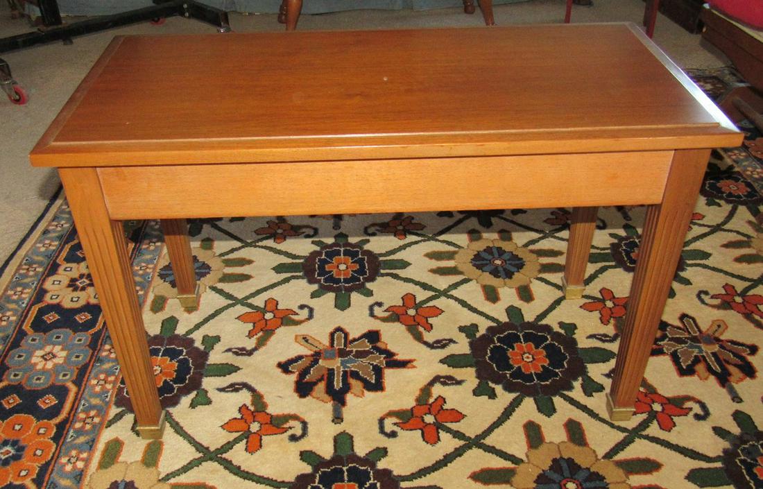 Piano Bench: Approx. 14"x29 1/2"x19"