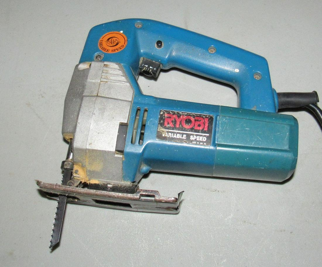 Ryobi Jigsaw: Works
