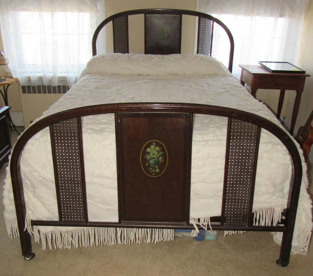 Vintage Metal-framed Bed: Approx. 54"x76", comes with bedspread.