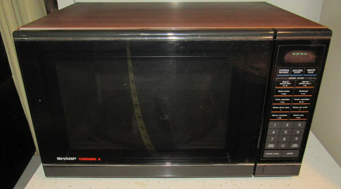 whirlpool 17 cubic foot refrigerator