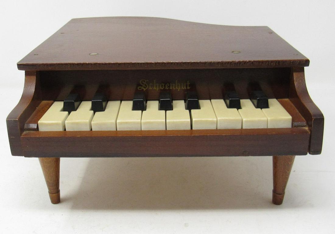 Childs Schoenhut Piano: Approx 9 1/2" x 11" x 5 1/4" tall.