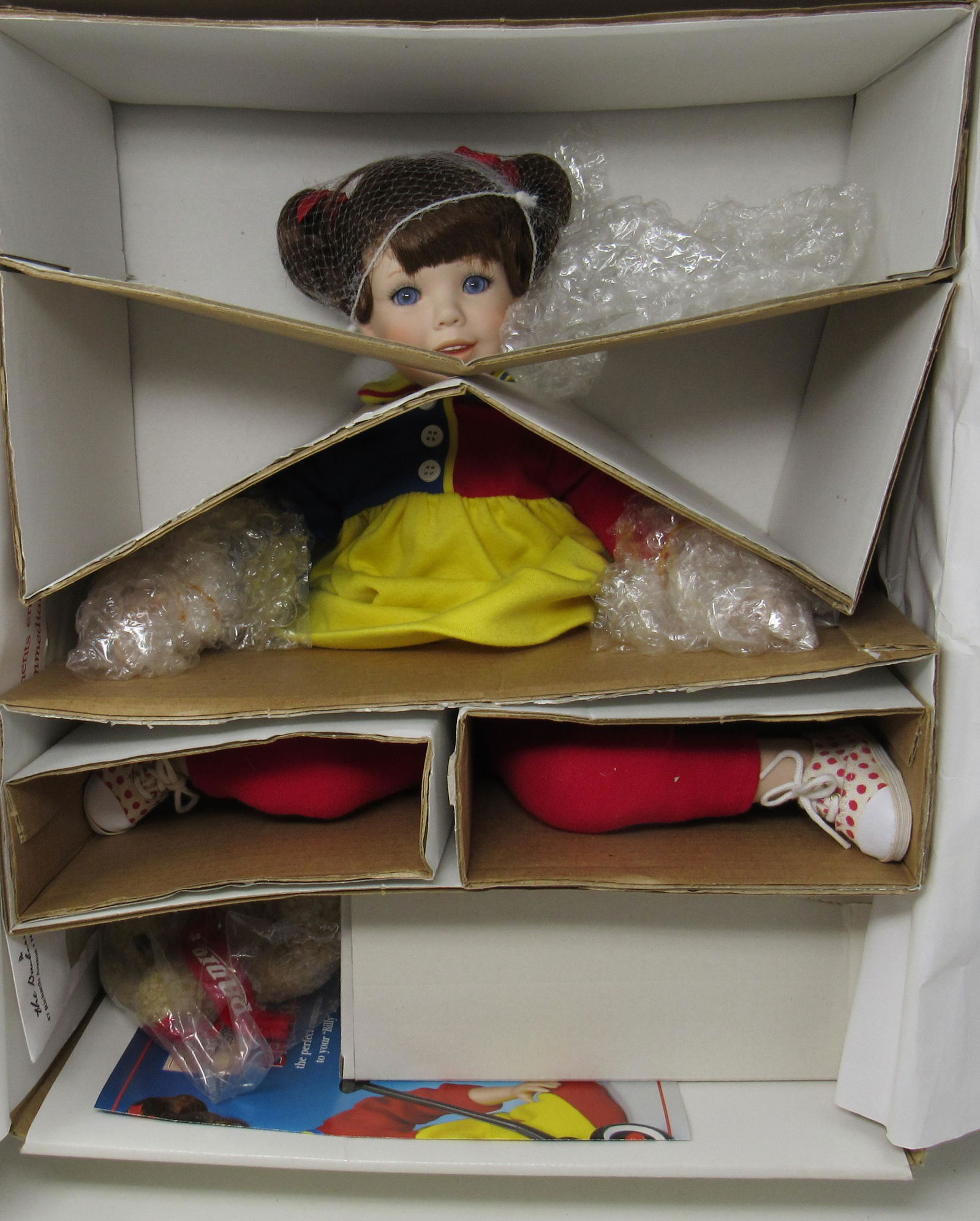 Danbury Mint Radio Flyer Brittany Doll: We do not guarantee all pieces are in box