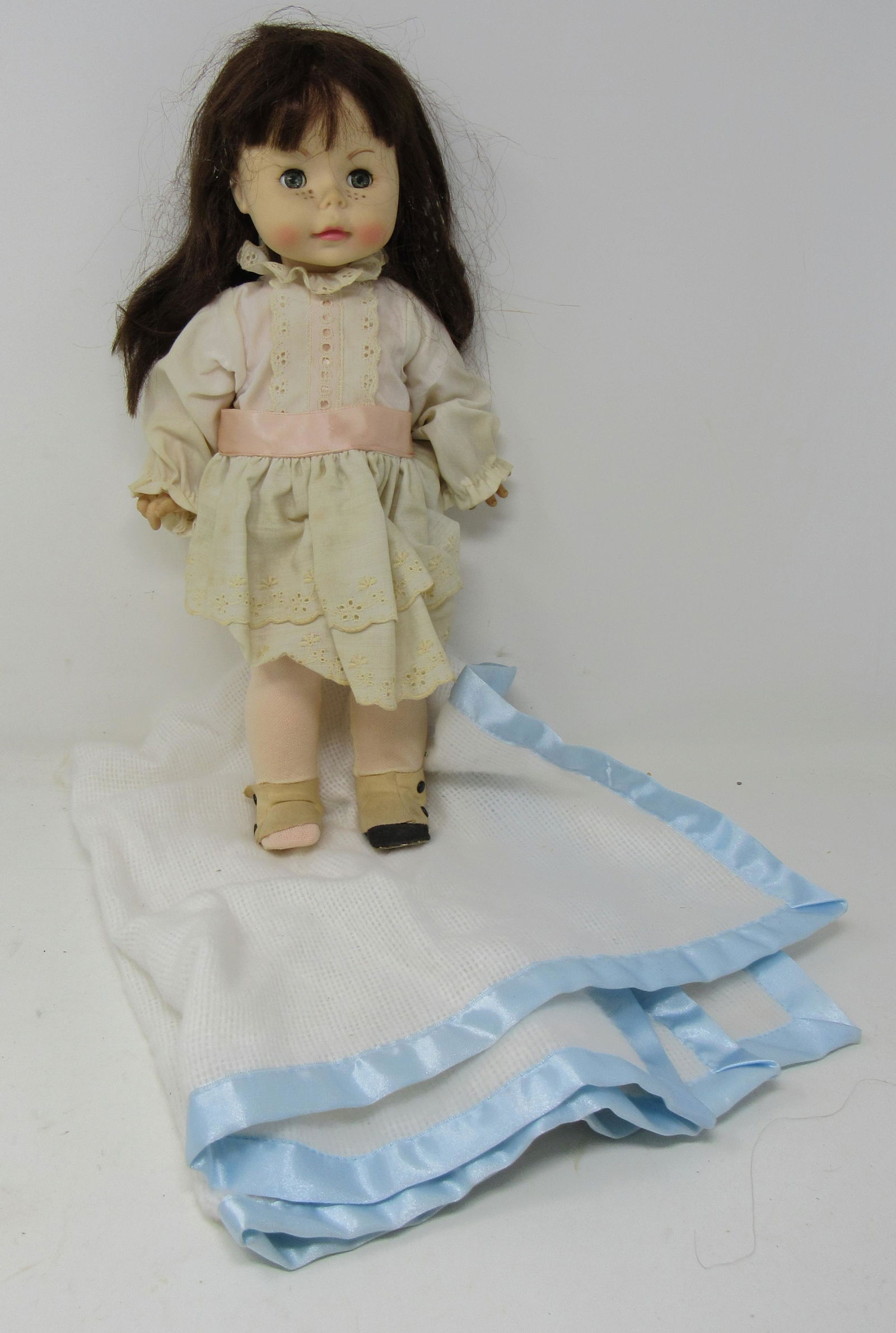 1971 Effanbee: Apprx 15"