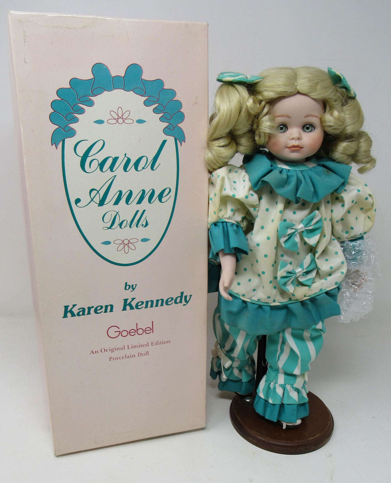 Carol Anne Dolls Karen Kennedy Goebel Doll: Comes with COA. Porcelain approx 13"