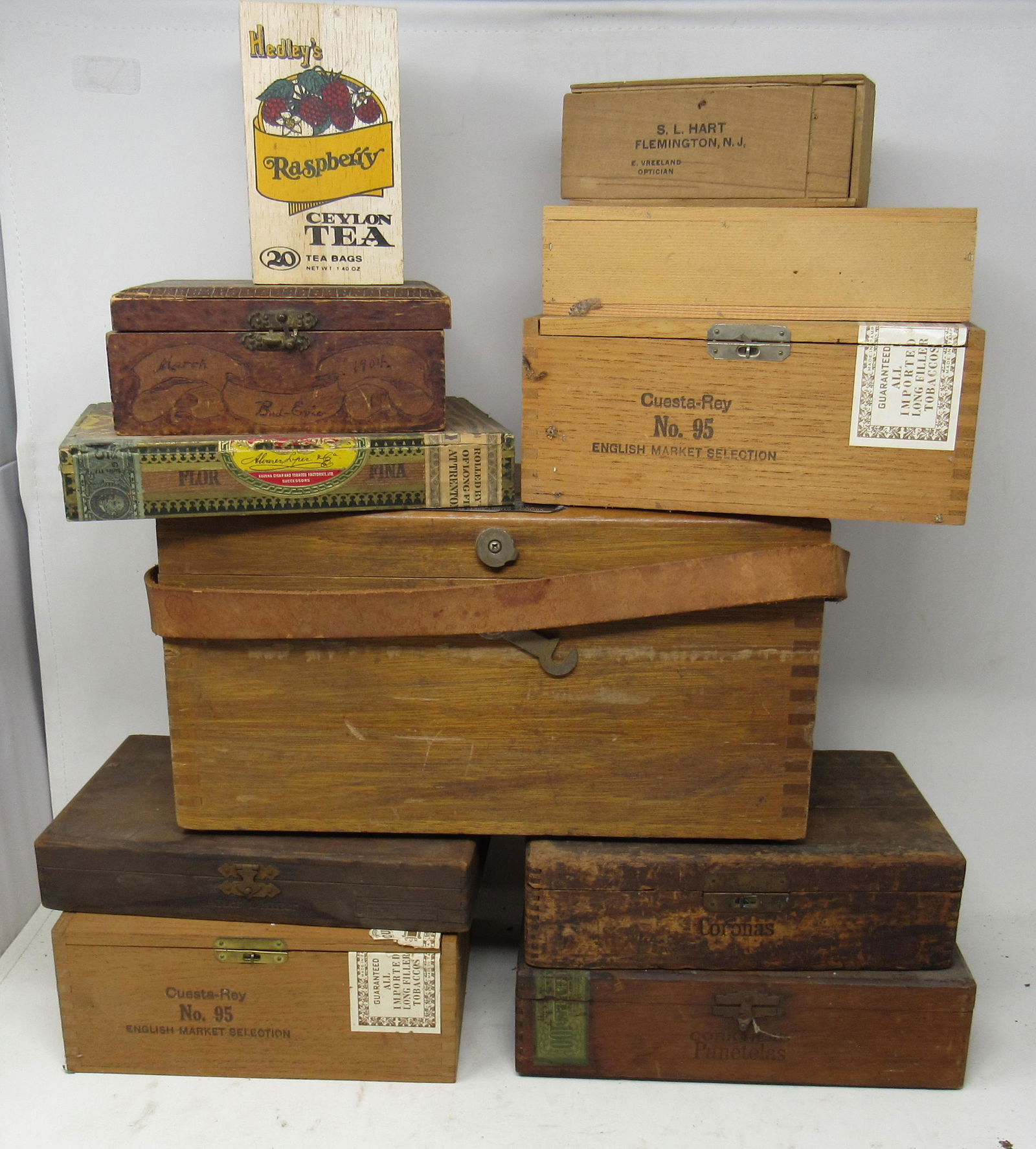 Cigar & Misc Wood Boxes: Getting all pictured