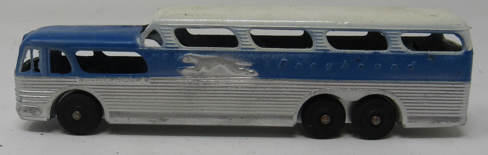 Tootsietoy Scenicruiser Greyhound Bus: Approx 7" long