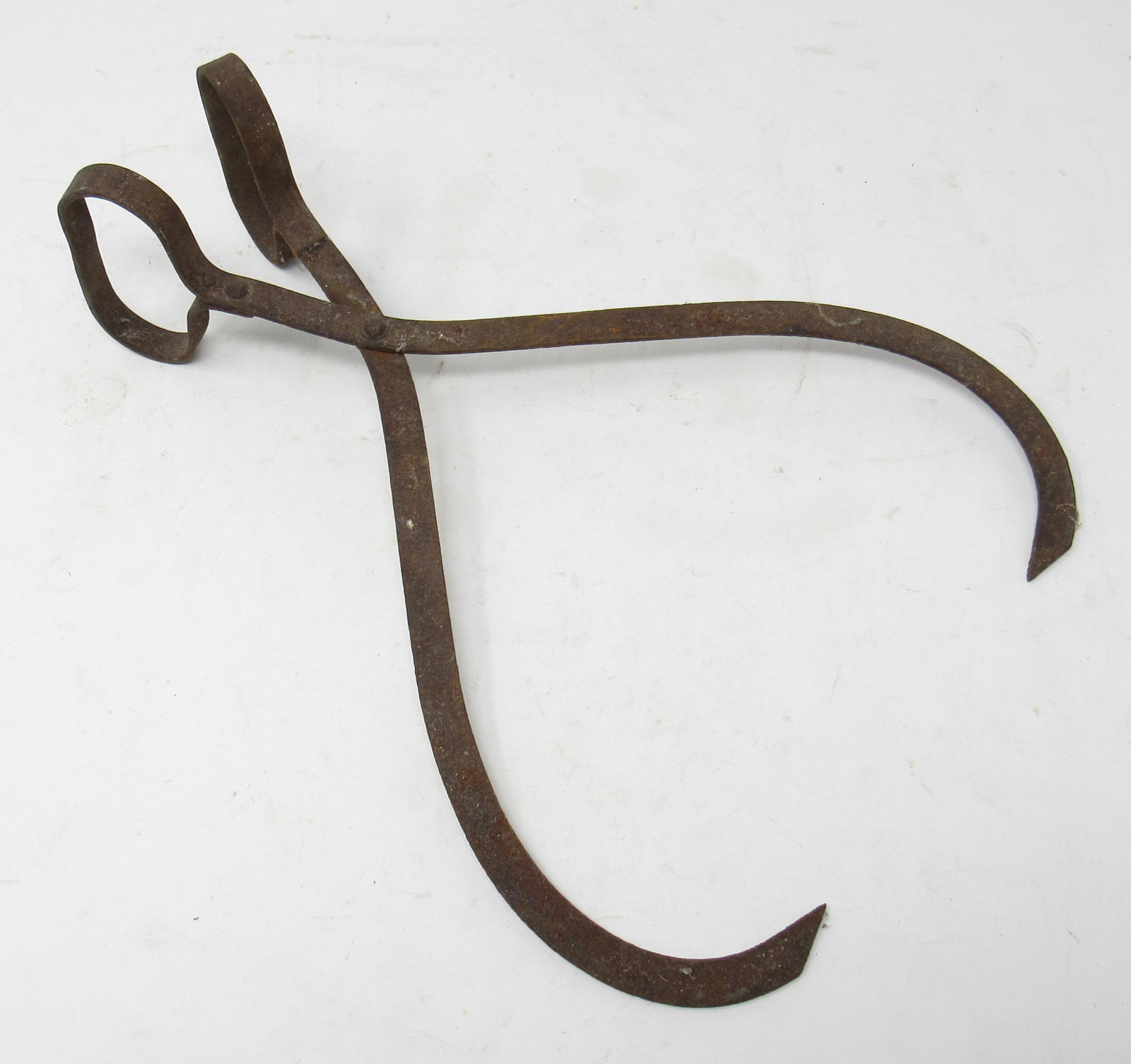 Light Ice Tongs: Approx 13" long