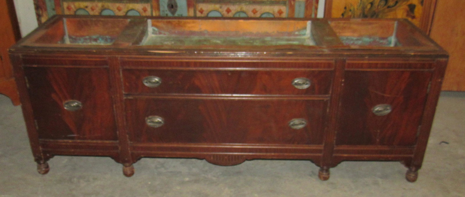 Arts & Crafts Style Copper Lined Planter Chest: Apprx 19 1/2" x 64 1/2" x 23" tall.