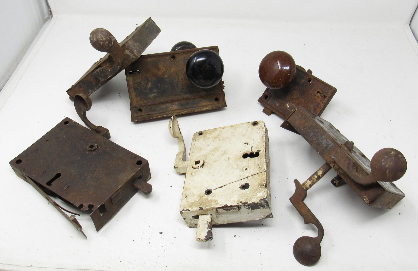 Door Knobs Locks Hardware: Getting all pictured
