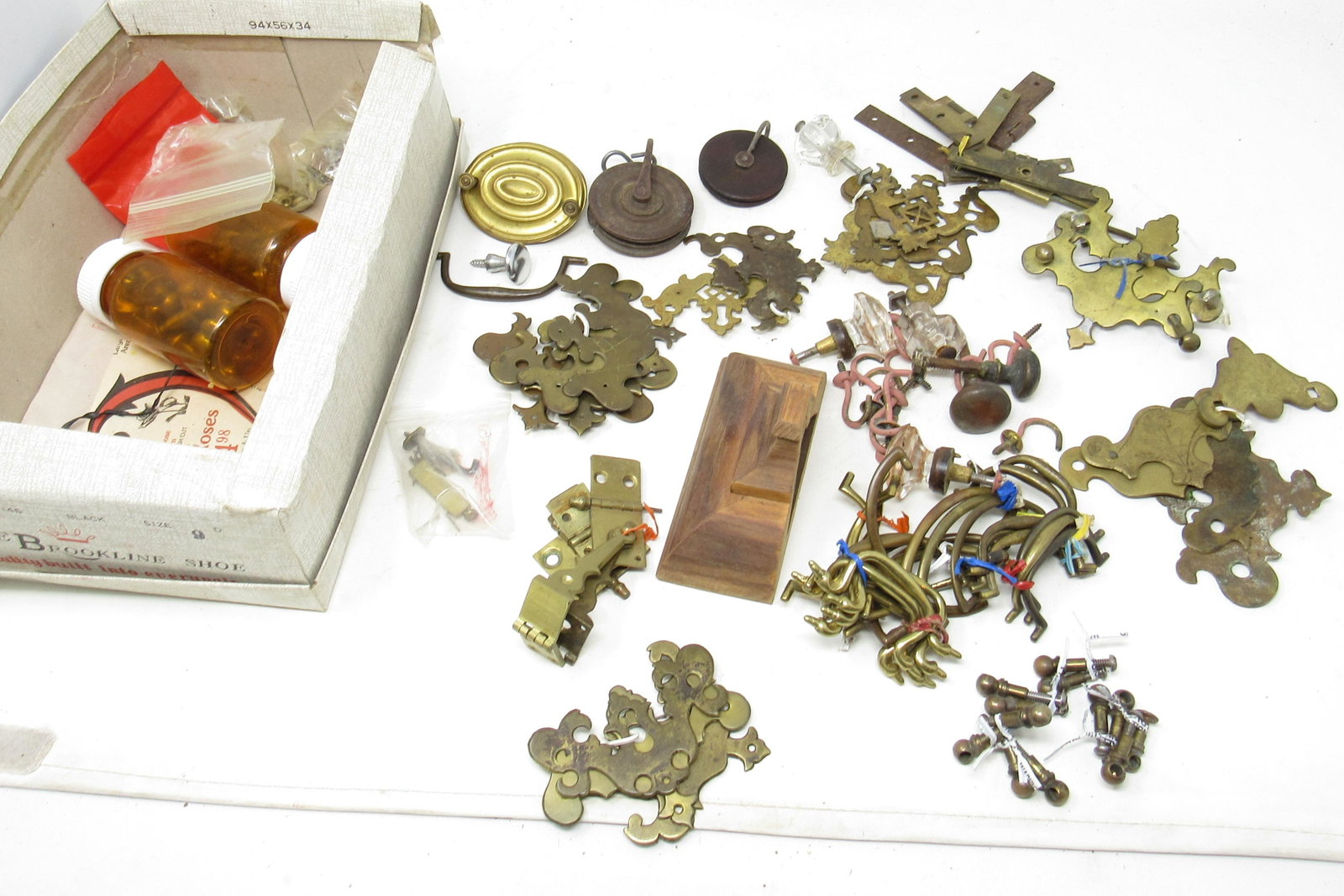 Misc Furniture Hardware: Getting all pictured