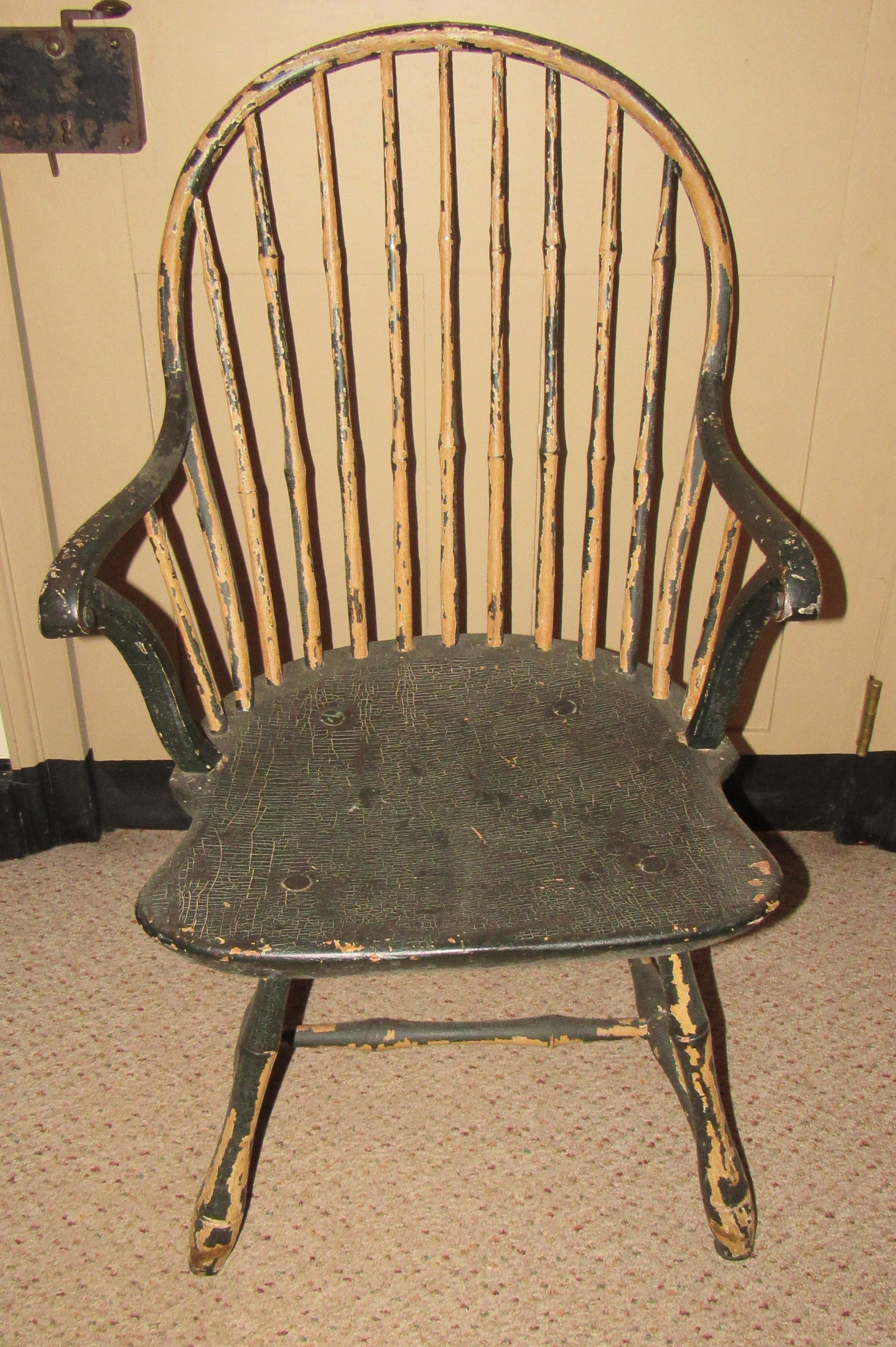 Windsor Side Arm Chair in Black Paint: Sturdy