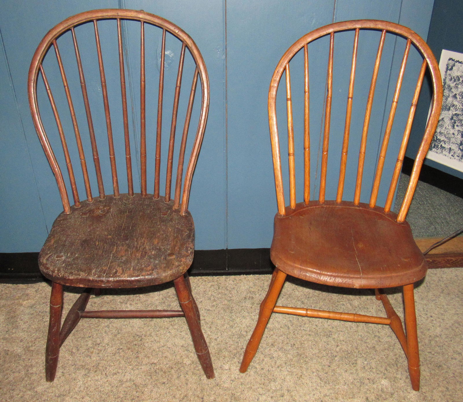 2 Windsor Chairs: 2 chairs