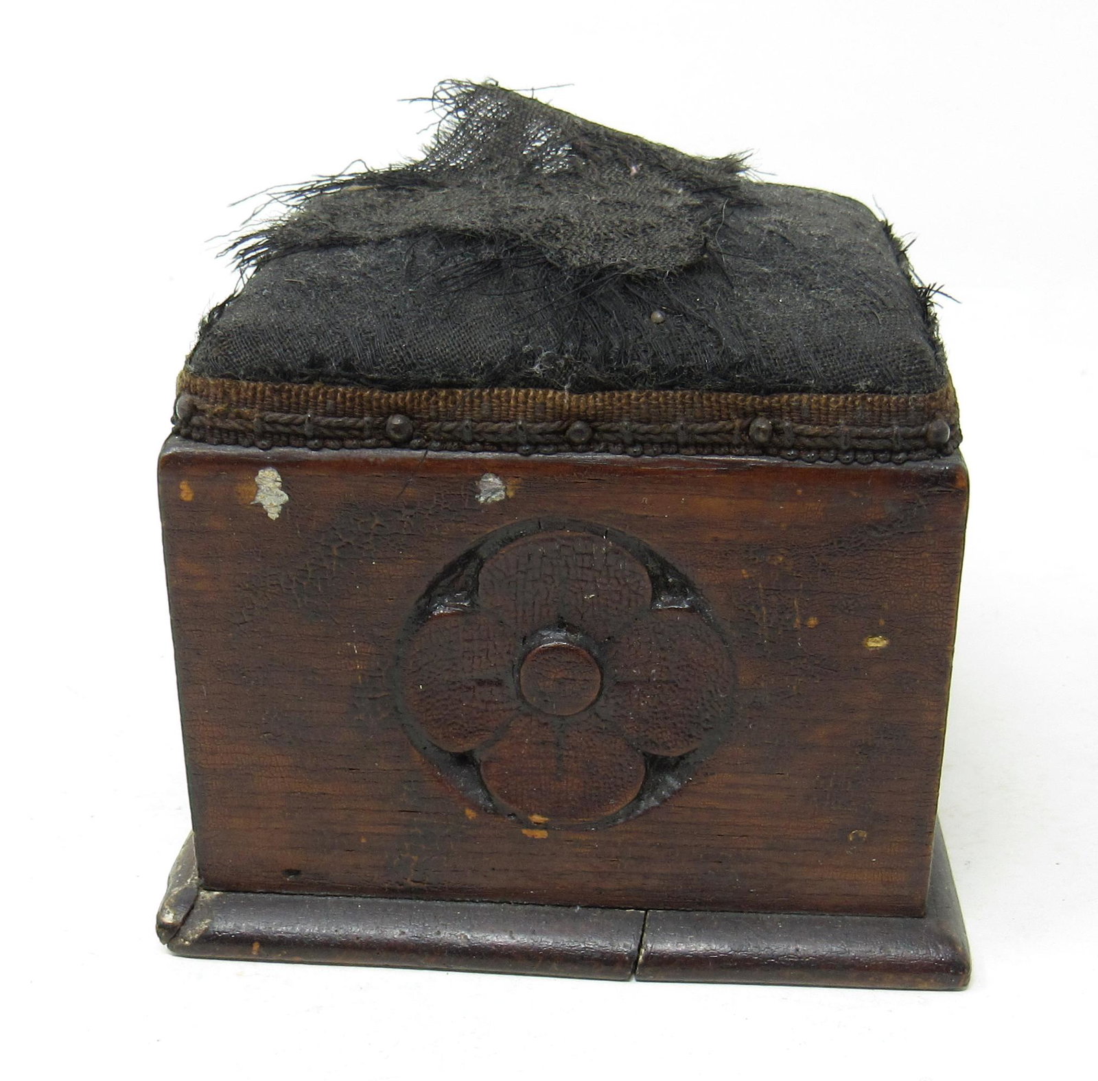 Early Wooden Carved Flower Pin Cushion: Approx 3 7/8" x 3 7/8" x 3 1/4" tall