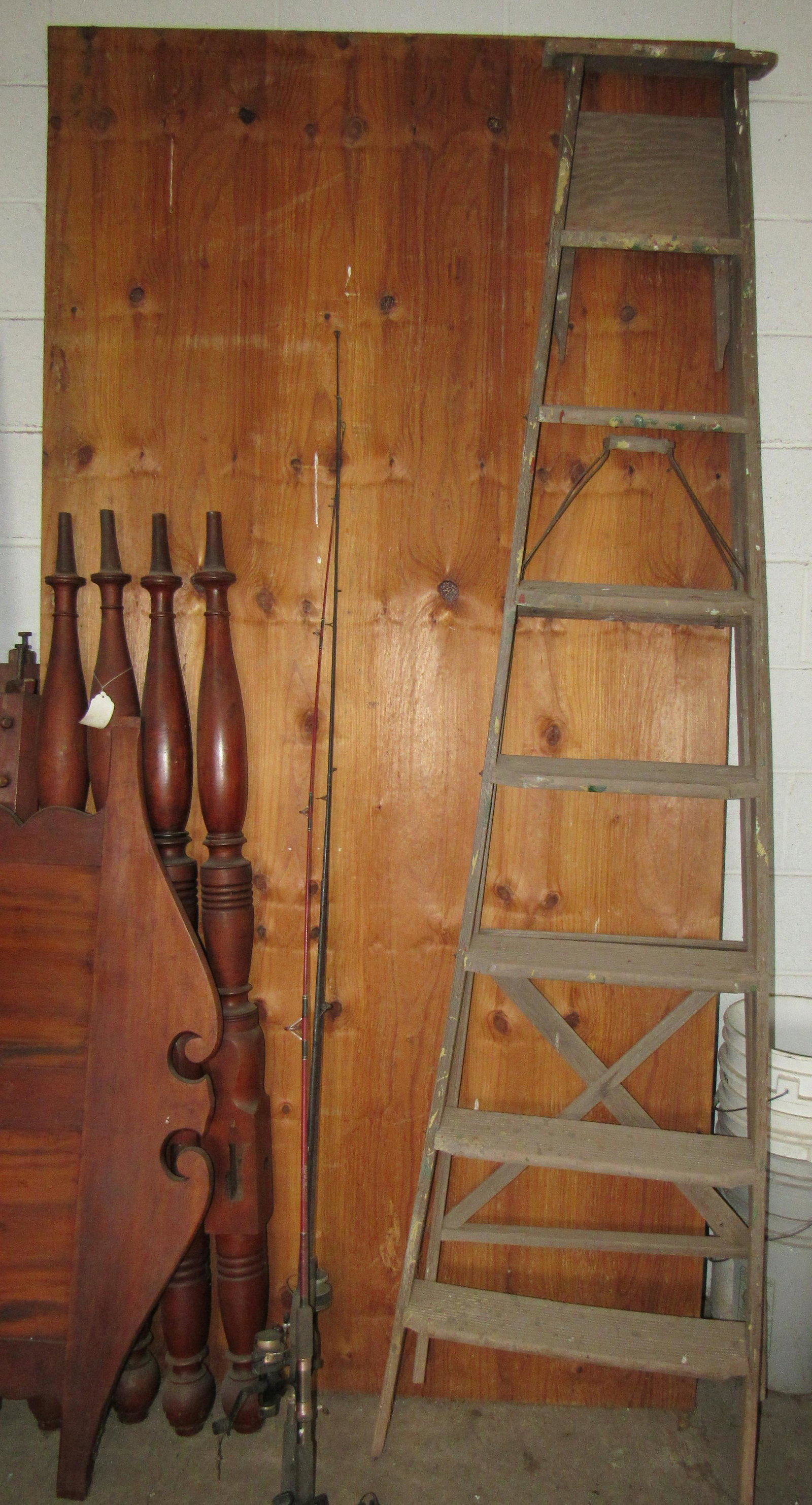 8' Wooden Step Ladder and 2 Sheets of 1/2" Plywood: Does not include other items pictured. Just plywood and ladder !