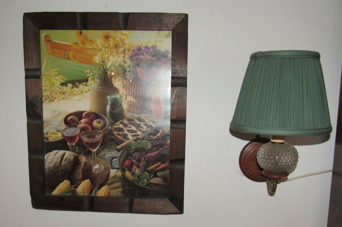 Print and Wall Lamp: Getting both pictured
